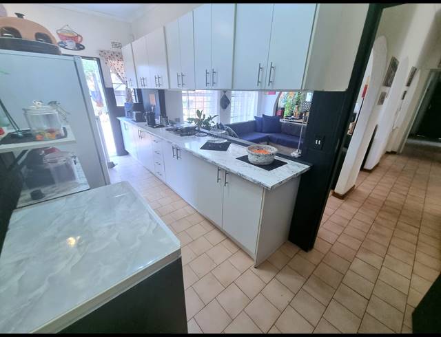 4 BEDROOM HOUSE FOR SALE IN MAYBERRY PARK
